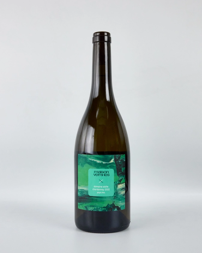 Chardonnay bottle image