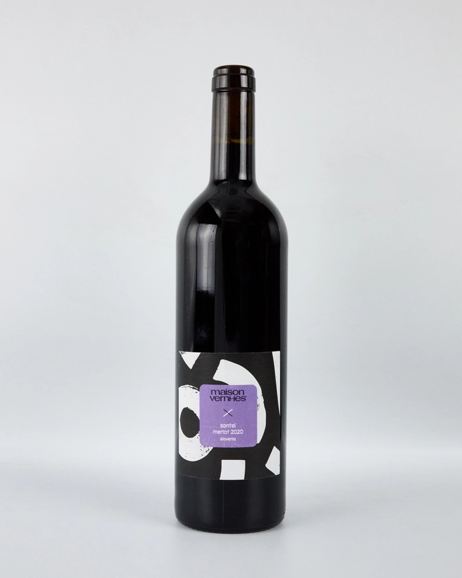 Merlot bottle image